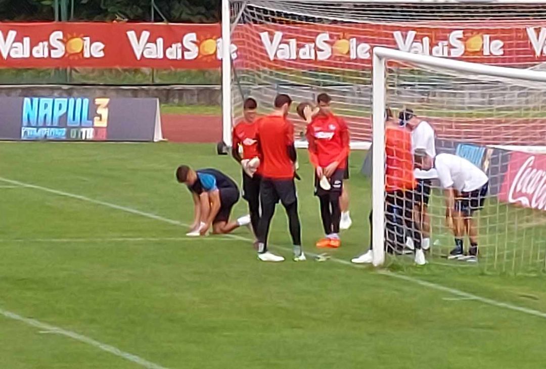 GALLERY Meret inizia l’allenamento con una fasciatura: i dettagli - immagine 4