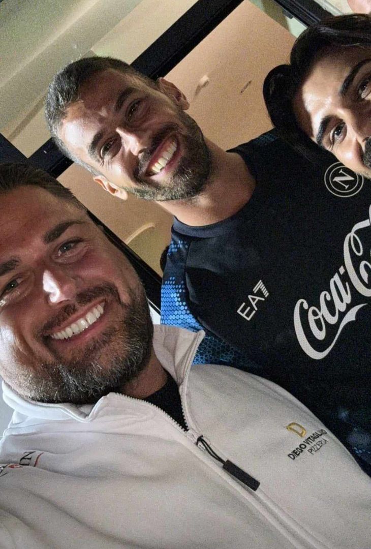 GALLERY Festa per Conte, pizza, risate e un gruppo ritrovato: presente anche ADL - immagine 13