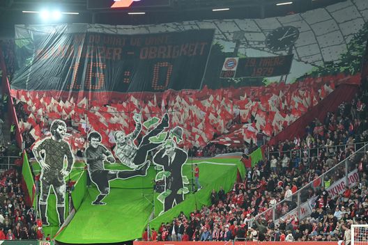 Le coreografie più spettacolari di Bayern Monaco e Borussia Dortmund- immagine 3