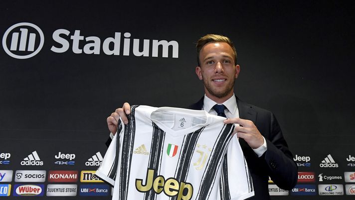 Problemi fisici e rischi: Arthur è una scommessa simile a quella fatta con Jovic - immagine 1