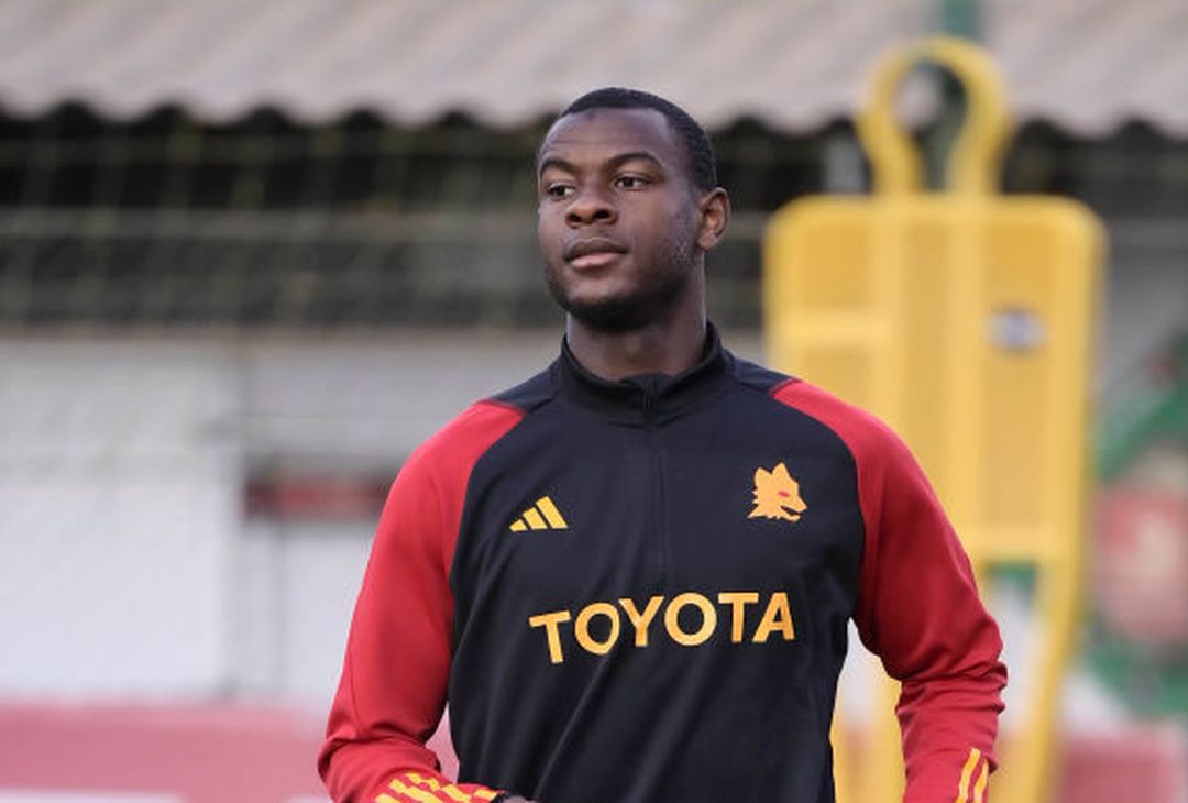 Roma, seduta con vista sul Lecce: in gruppo Dybala e Renato Sanches – FOTO GALLERY - immagine 42