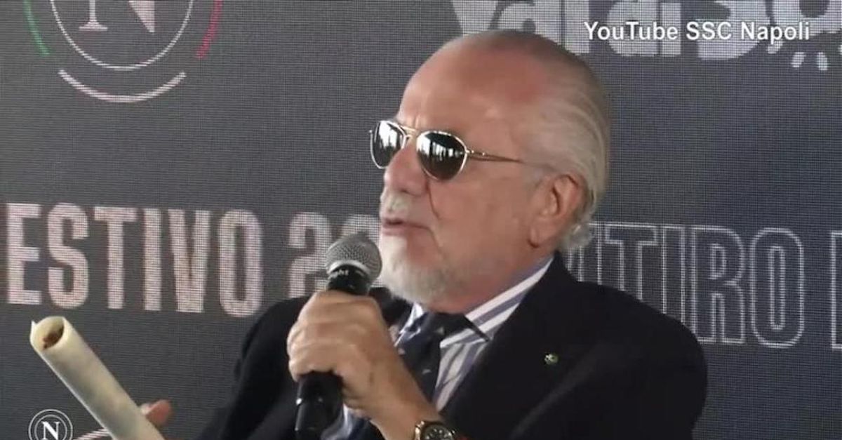 Napoli, bordata di De Laurentiis alla Juventus: le sue parole | VIDEO Napoli, bordata di De Laurentiis alla Juventus: le sue parole | VIDEO