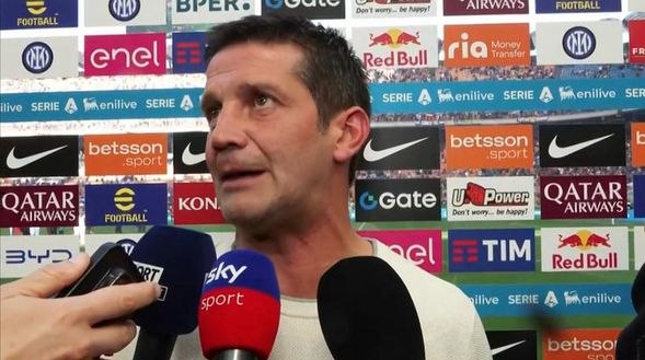 Chivu a Sky: “Una bella emozione esibire questi trofei, contento per questi ragazzi”- immagine 2