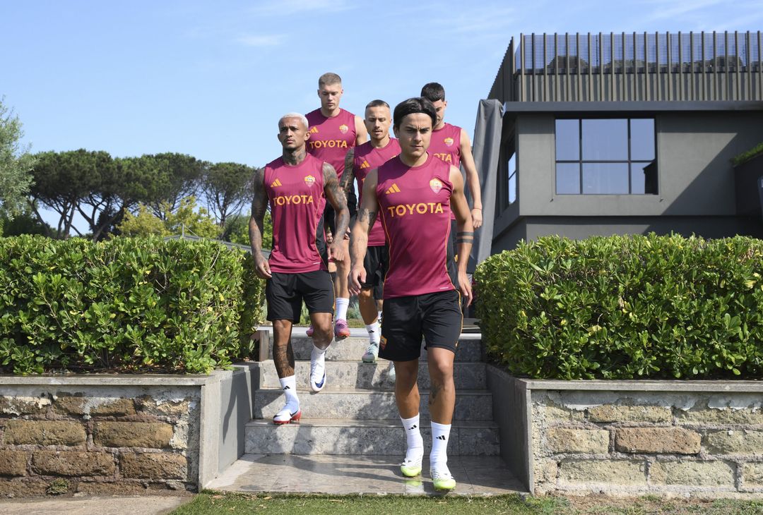 Trigoria, la ripresa degli allenamenti dopo tre giorni di riposo – FOTO GALLERY- immagine 1