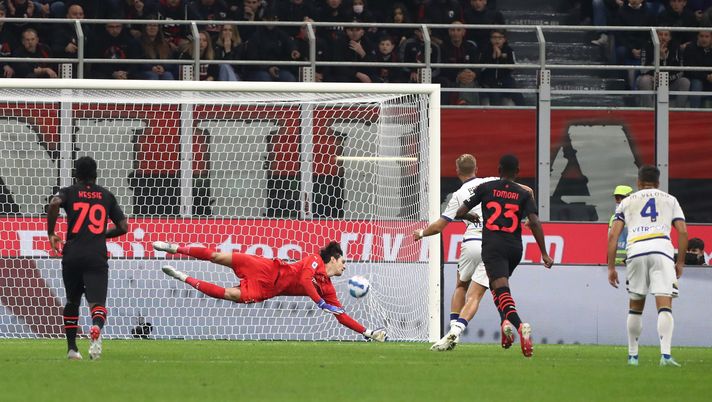 Getty Images Il Verona terrorizza il Milan, poi fa harakiri. A San Siro è 3-2 per i rossoneri - immagine 1