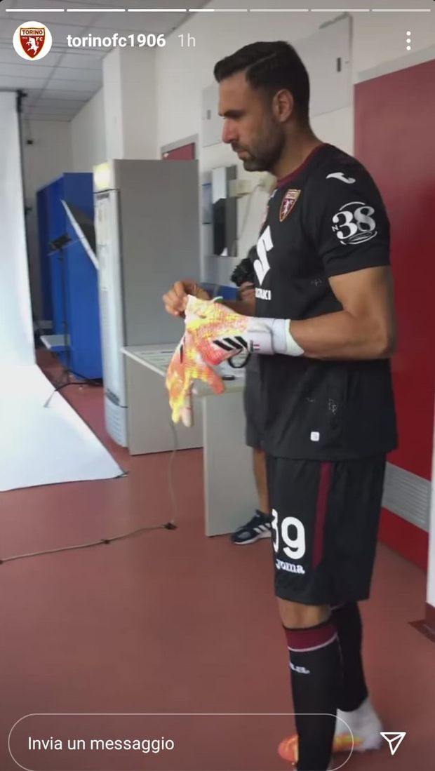 Torino, shooting day con le nuove maglie: Belotti e Sirigu i più attesi- immagine 2