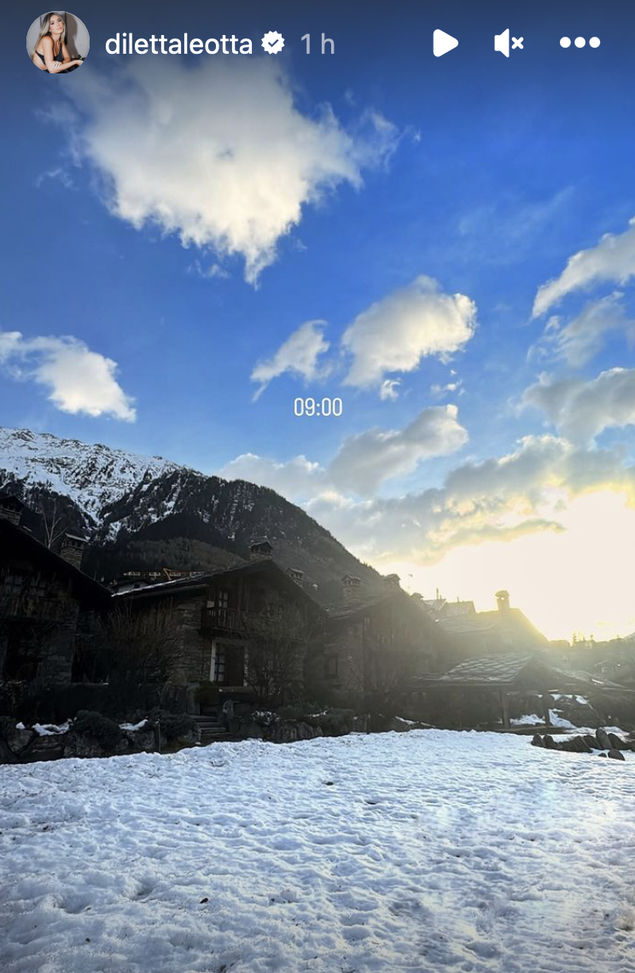 Diletta Leotta, Natale a Courmayeur: la conduttrice si gode la neve- immagine 2