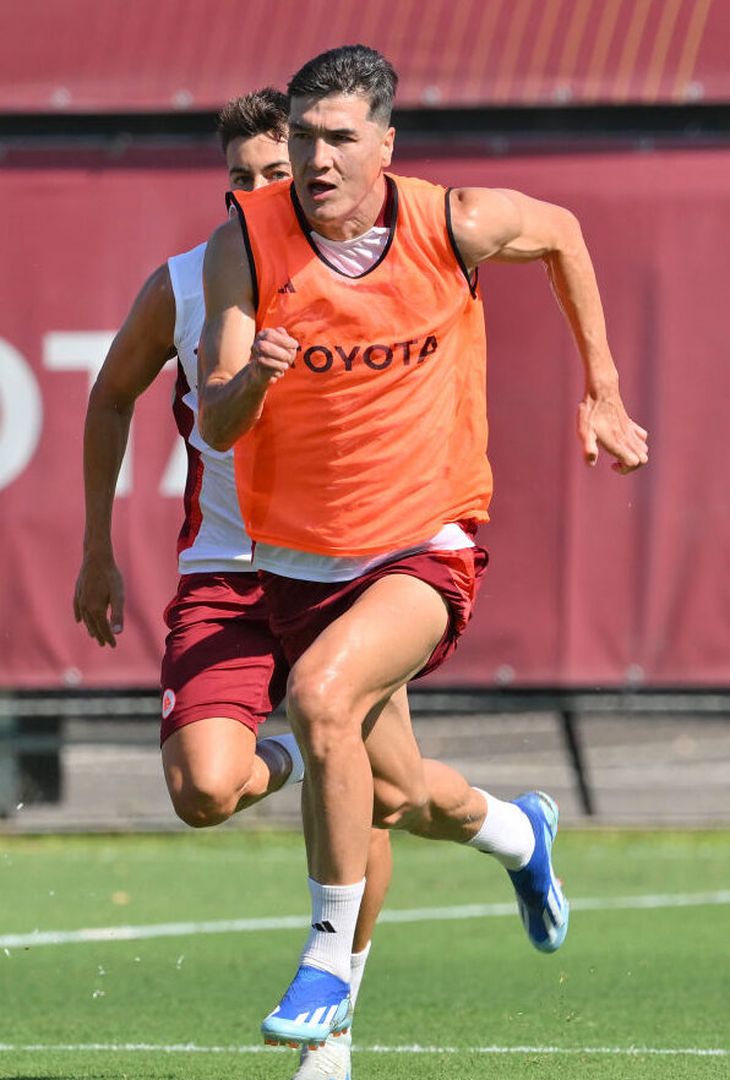 Trigoria, Roma a lavoro a tre giorni dalla Juve – FOTO GALLERY - immagine 21