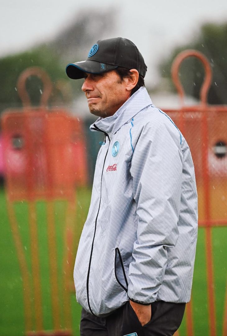 Verso Napoli-Qarabag, gli azzurri di Conte si allenano sotto il diluvio – GALLERY - immagine 4