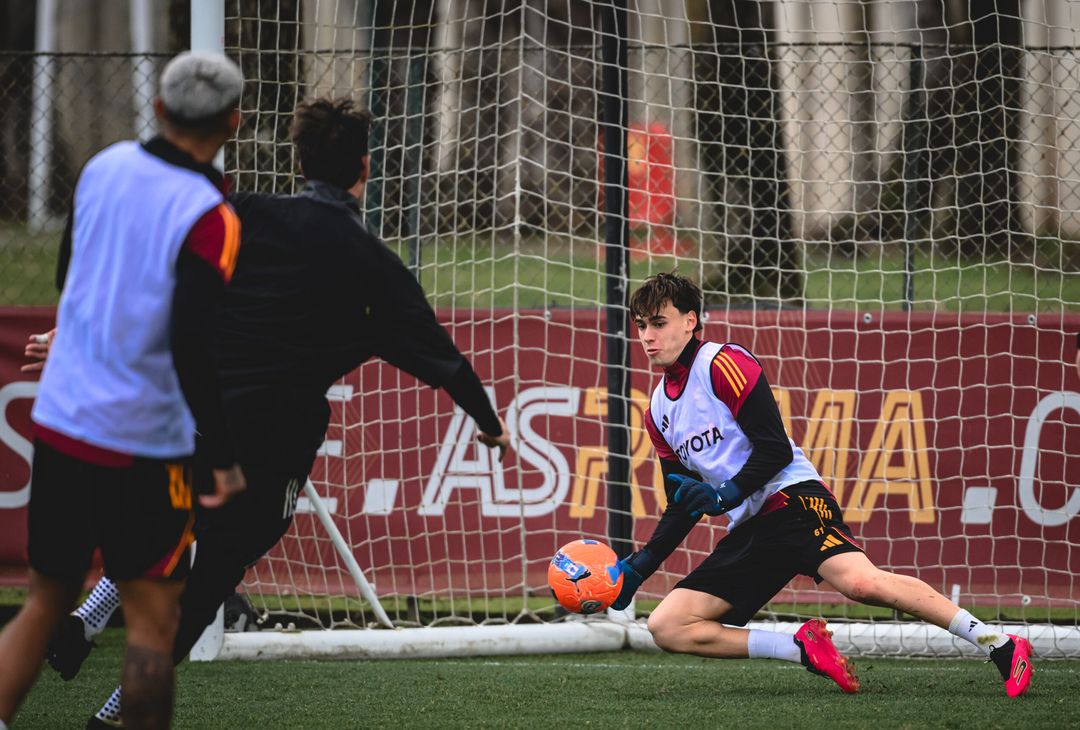 Trigoria, ultimo allenamento dell’anno – FOTO GALLERY - immagine 8