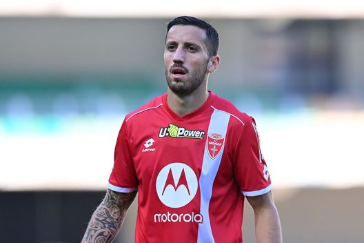 Monza, Ciurria operato al ginocchio destro a Barcellona: il report del club- immagine 2