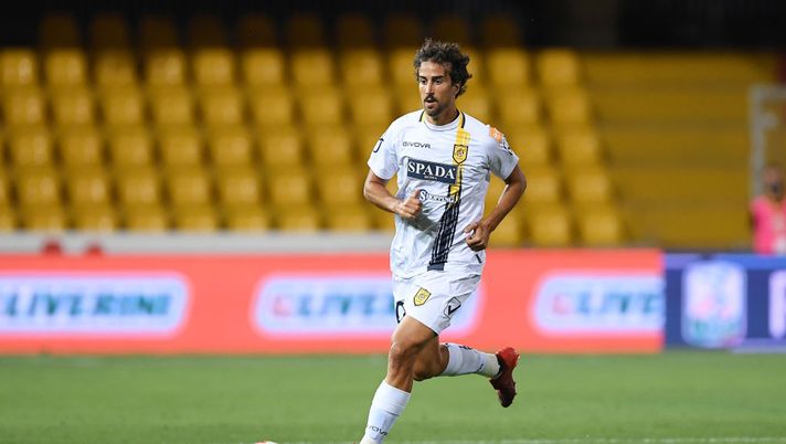 BENEVENTO, ITALY - JUNE 29: Davide Di Gennaro of SS Juve Stabia during the serie B match between Benevento Calcio and SS Juve Stabia at Stadio Ciro Vigorito on June 29, 2020 in Benevento, Italy. (Photo by Francesco Pecoraro/Getty Images for Lega Serie B) L’ex Di Gennaro rescinde il suo contratto con il Gladiator: “Il nerazzurro mi urticava” - immagine 1