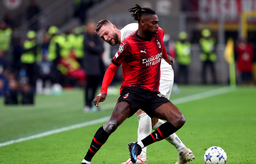Getty Images Il Milan si rialza: Psg battuto 2-1. Ai francesi non basta il gol di Skriniar. Lazio-Feyenoord 1-0 - immagine 1