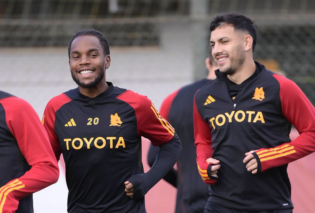 Roma, seduta con vista sul Lecce: in gruppo Dybala e Renato Sanches – FOTO GALLERY - immagine 52