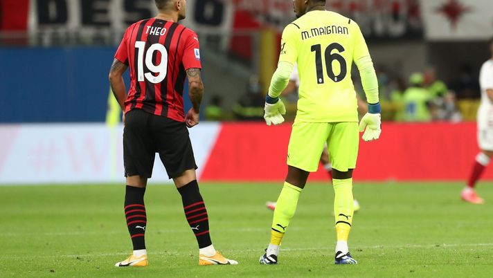 Theo Hernandez Mike Maignan Milan