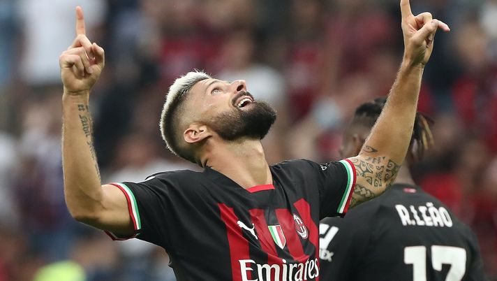 Olivier Giroud (attaccante AC Milan), esulta per il suo gol nel derby Milan-Inter 3-2 (Serie A 2022-2023) | News (Getty Images) Olivier Giroud AC Milan derby Milan-Inter Serie A 2022-2023
