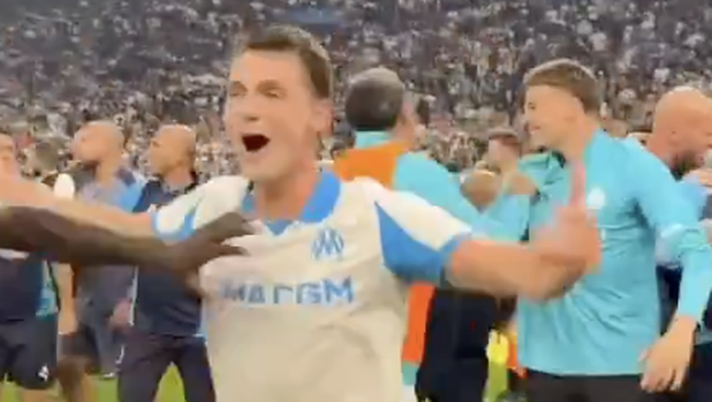 VIDEO / Ligue 1, il Marsiglia batte 1-0 il PSG: l’esultanza di Pavard è virale - immagine 1