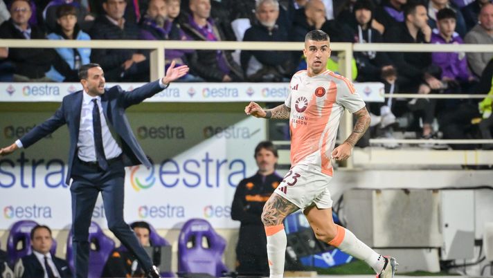FLORENCE, ITALY - OCTOBER 27: Gianluca Mancini of AS Roma in action during the Serie match between Fiorentina and Roma at Stadio Artemio Franchi on October 27, 2024 in Florence, Italy. (Photo by Fabio Rossi/AS Roma via Getty Images) Fiorentina-Roma 5-1, Mancini non dimentica: “I viola ci hanno massacrato” - immagine 1