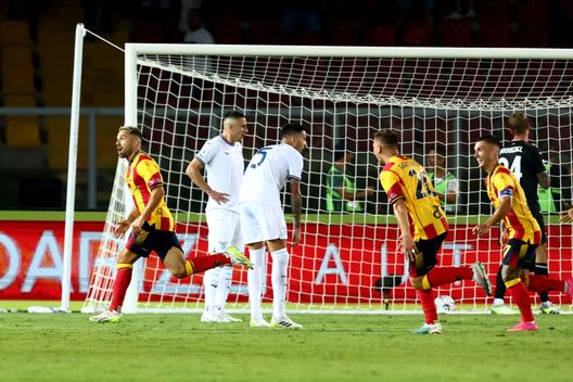 Roma e Lazio, il derby del gambero: Verona e Lecce, il comune denominatore è la sconfitta- immagine 2