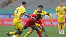 Serie A, pomeriggio da sbadigli: Fiorentina-Parma e Verona-Genoa terminano 0-0