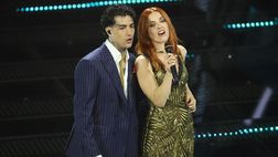 Sanremo, Tony Effe duetta con Noemi. E aggira così la censura sui gioielli