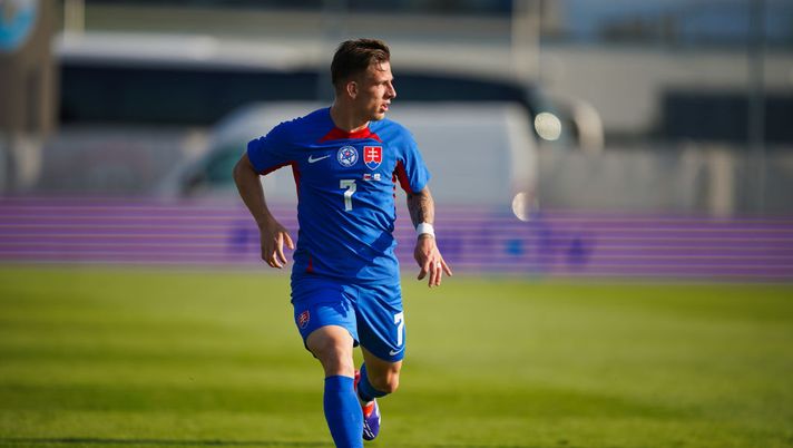 Suslov, non c’è solo la Roma: piace ad altri 6 club. Il Verona fissa il prezzo - immagine 1