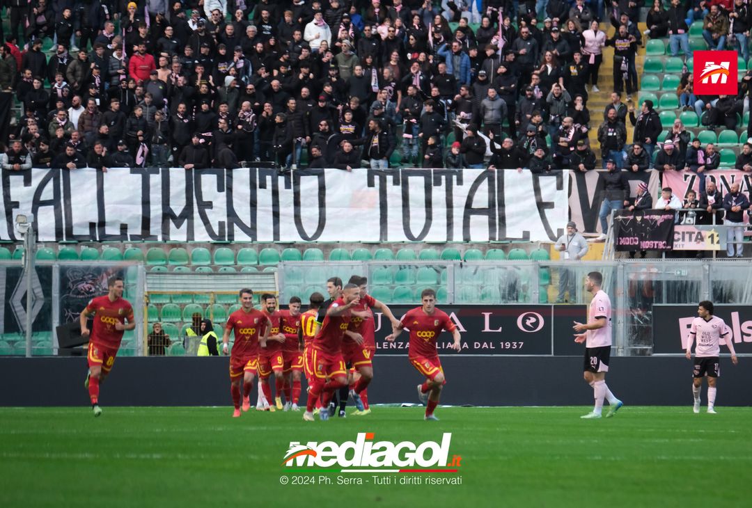 FOTO Palermo – Catanzaro 1-2 Serie B 2024-25- immagine 1