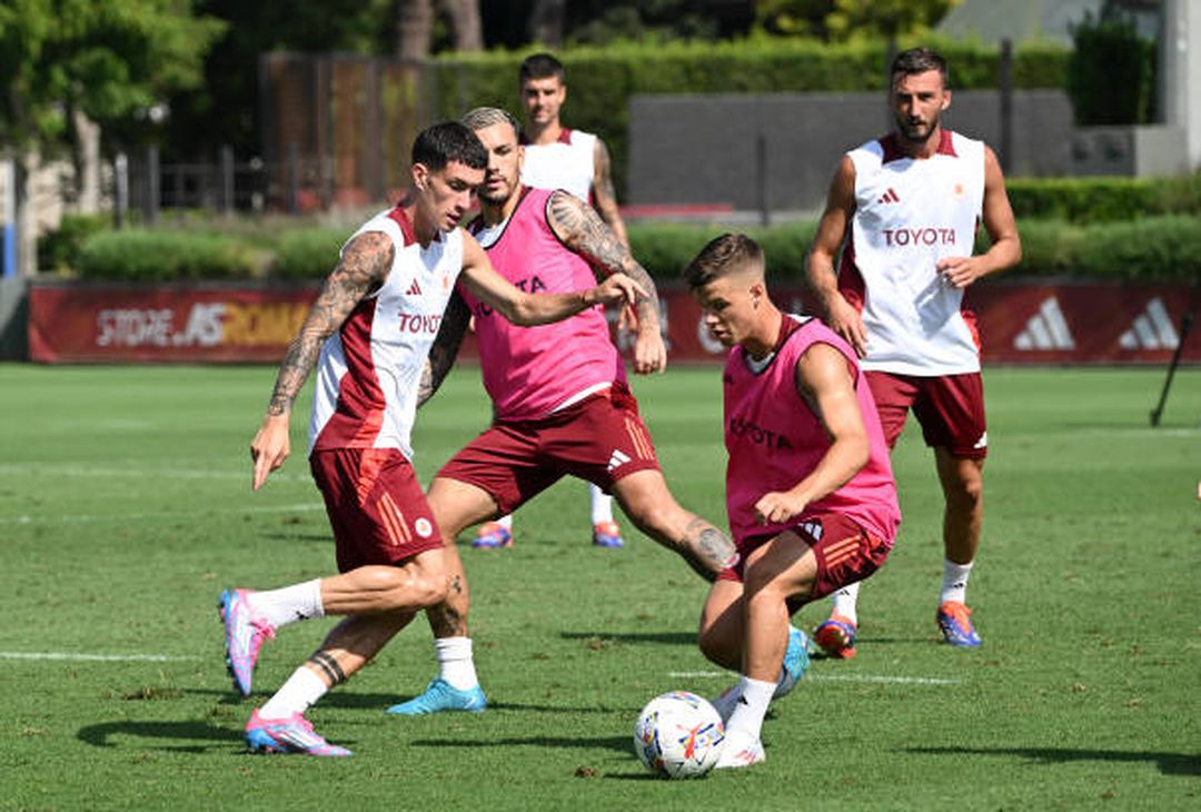 L’allenamento della Roma in vista della gara contro il Cagliari – FOTO GALLERY - immagine 17