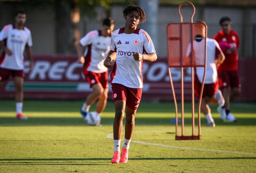 Roma, l’allenamento di oggi in vista dell’Udinese – FOTO GALLERY - immagine 8