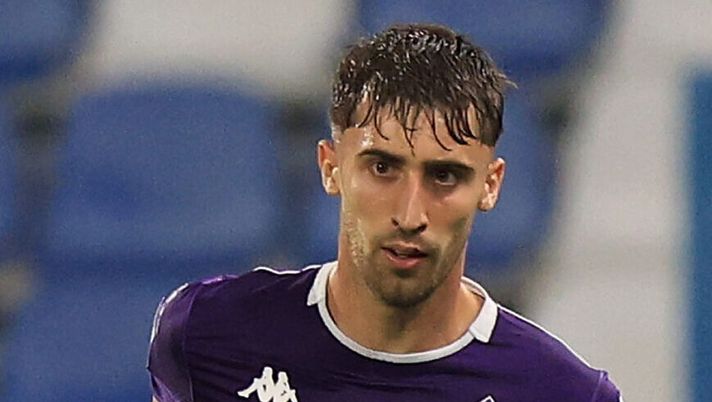 REGGIO NELL'EMILIA, ITALY - AUGUST 28: Mattia Viti of ACF Fiorentina in action during the UEFA Europa Conference League 2025/2026 Play-Off 1st leg match between ACF Fiorentina and FC Polissya Zhytomyr at Mapei Stadium - Citta' del Tricolore on August 28, 2025 in Reggio nell'Emilia, Italy. (Photo by Gabriele Maltinti/Getty Images) Viti: “Sogno un trofeo per Firenze, con Ranieri grande rapporto. Dodò è fiorentino” - immagine 1