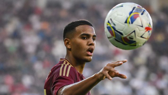 Roma, ritiro in Inghilterra: torna Paredes. Mercato, Joao Costa vicino al prestito - immagine 1