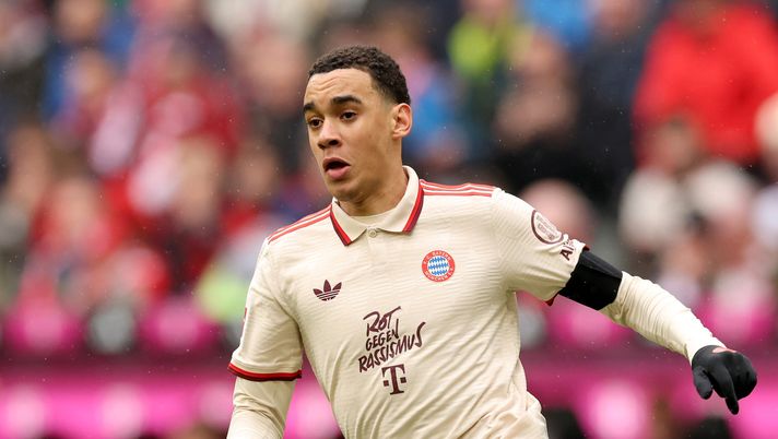 FC Bayern München v FC St. Pauli 1910 - Bundesliga