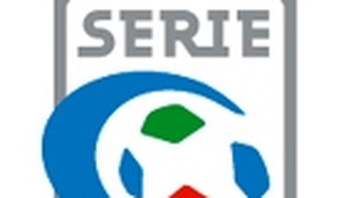 Serie C – L’arbitro ammonisce 2 volte lo stesso giocatore senza espellerlo: la gara va ripetuta - immagine 1