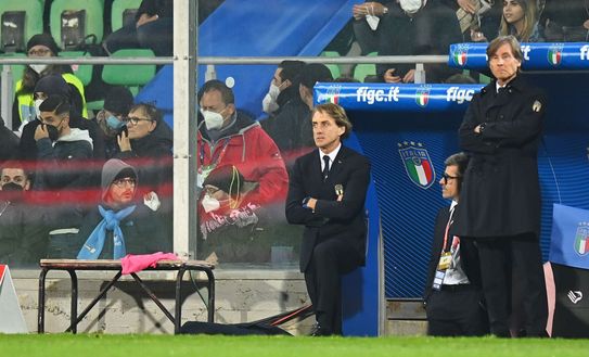 Roberto Mancini, Ct della nazionale italiana, durante la partita degli spareggi degli ottavi di finale di qualificazione alla Coppa del Mondo FIFA 2022 tra Italia e Macedonia del Nord allo Stadio Renzo Barbera, il 24 marzo 2022 a Palermo. (Foto di Tullio M. Puglia/Getty Images) Un Mondiale per l’Italia! Azzurri tra sogno e assenza cercano la qualificazione per il 2026- immagine 6