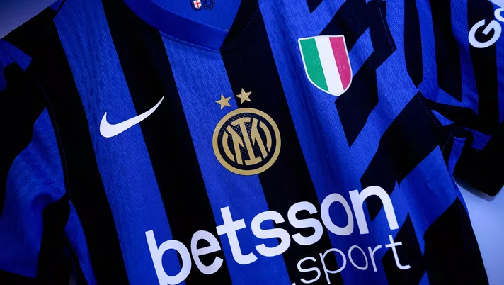Inter, continua lo scouting in difesa: “C’è nome nuovo finito sul taccuino del club” - immagine 1