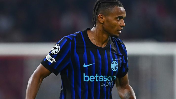 Akanji: “Gol da corner? Ci siamo allenati. Sommer ci ha salvato, sono contento per lui” - immagine 1