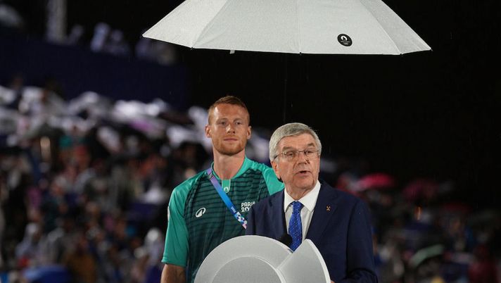 Bach: “Lontani da dibattiti politici, basta odio su Khelif” - immagine 1