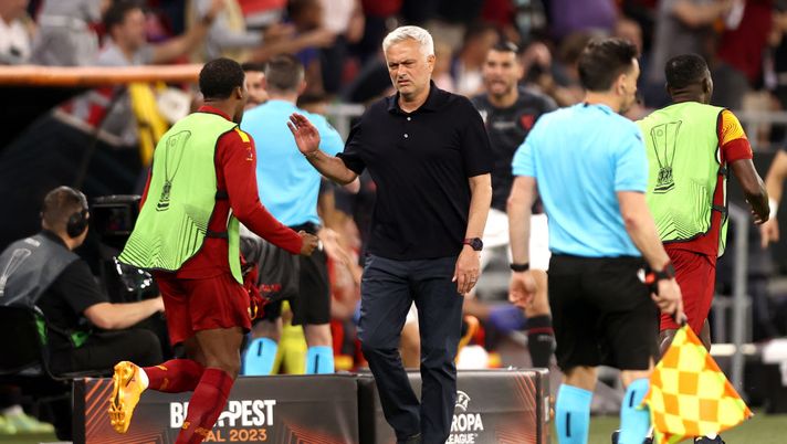 Rosso per Mou. Niente scuse, José squalificato dieci giorni per il caso Chiffi - immagine 1