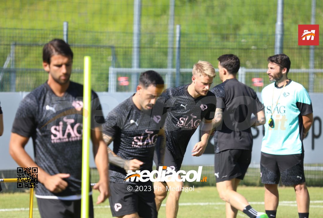 FOTO Ritiro Palermo: il primo allenamento di Brunori e compagni a Ronzone (Gallery) - immagine 20