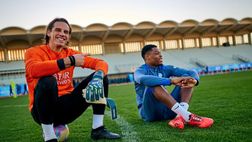 Sommer incrocia le dita per l’Inter. Dumfries lo prende in giro: “No fratello…”