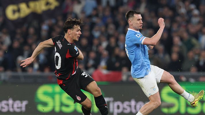 ROME, ITALY - MARCH 15: Ardon Jashari of AC Milan in action during the Serie A match between SS Lazio and AC Milan at Stadio Olimpico on March 15, 2026 in Rome, Italy. (Photo by Claudio Villa/AC Milan via Getty Images) quote-milan-jashari-ruolo-mezzala-centrocampo
