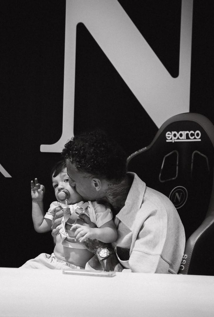 “Vedi Napoli e poi muori”, i primi giorni da azzurro di Noa Lang – LA FOTOGALLERY - immagine 4