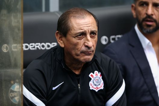Corinthians, scarsi risultati e critiche di Depay: esonerato Ramon Diaz- immagine 3