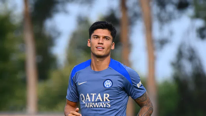 Inter, a Genova ancora Thuram e Lautaro. Correa? Il piano della società - immagine 1