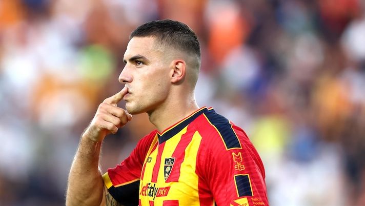 Da Marchwinski e Pierotti a Krstovic e Rebic: chi gioca e chi no nel Lecce col Venezia Da Marchwinski e Pierotti a Krstovic e Rebic: chi gioca e chi no nel Lecce col Venezia - immagine 1