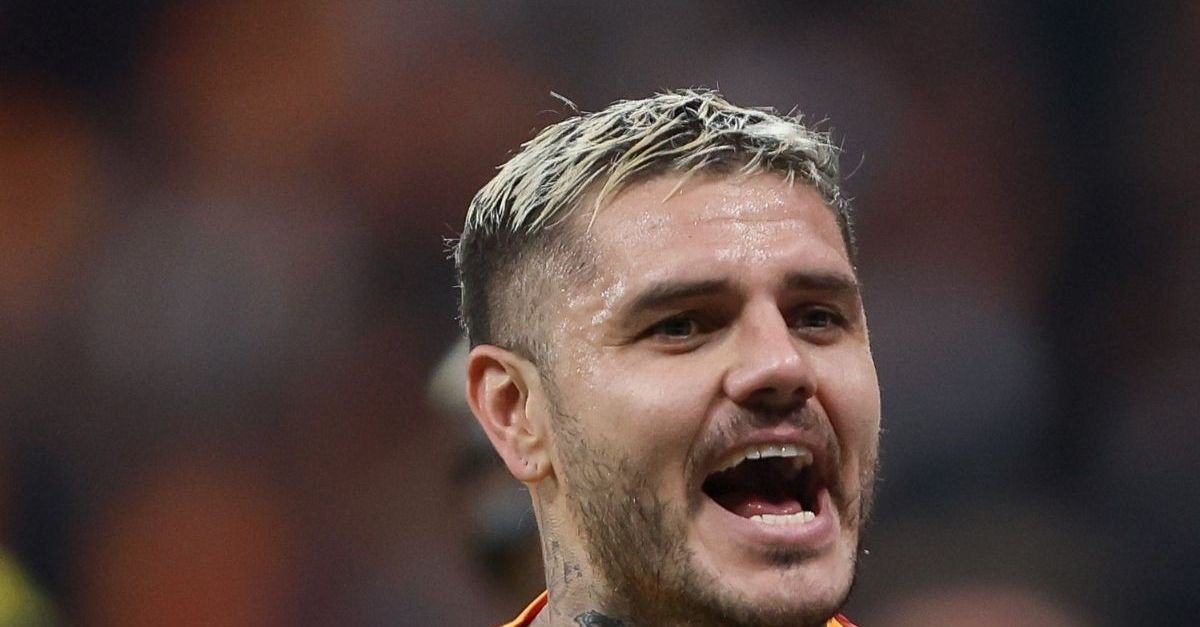 Calciomercato Milan, ag. Icardi: “Nessuno si è fatto sentire. Aspetteremo dicembre, poi …” Calciomercato Milan, ag. Icardi: “Nessuno si è fatto sentire. Aspetteremo dicembre, poi …”