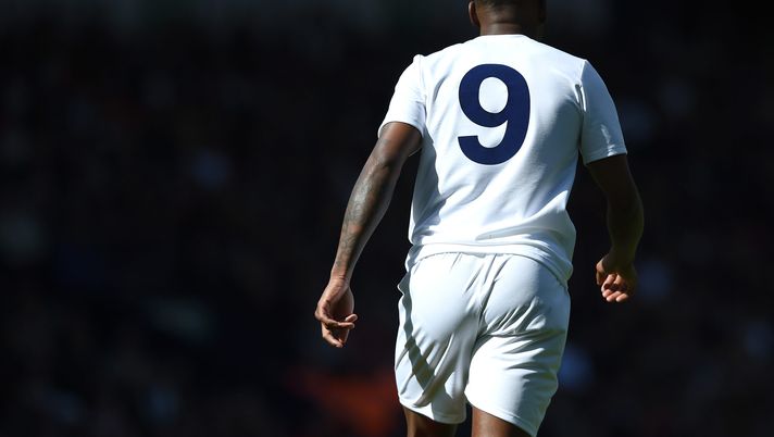 WEST BROMWICH, ENGLAND - APRIL 11: Saido Berahino of West Brom wearing Jeff Astle's number 9 shirt during the Barclays Premier League match between West Bromwich Albion and Leicester City at The Hawthorns on April 11, 2015 in West Bromwich, England. (Photo by Michael Regan/Getty Images) Mercato Udinese / Chiuso il primo colpo: Udine ha un nuovo bomber - immagine 1