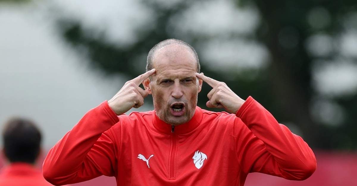 Milan Napoli, probabili formazioni: Nkunku insidia Gimenez. Due dubbi per Allegri