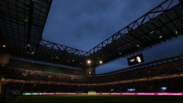 Inter-Parma, l’applauso commosso di San Siro in memoria di Alex Zanardi - immagine 1