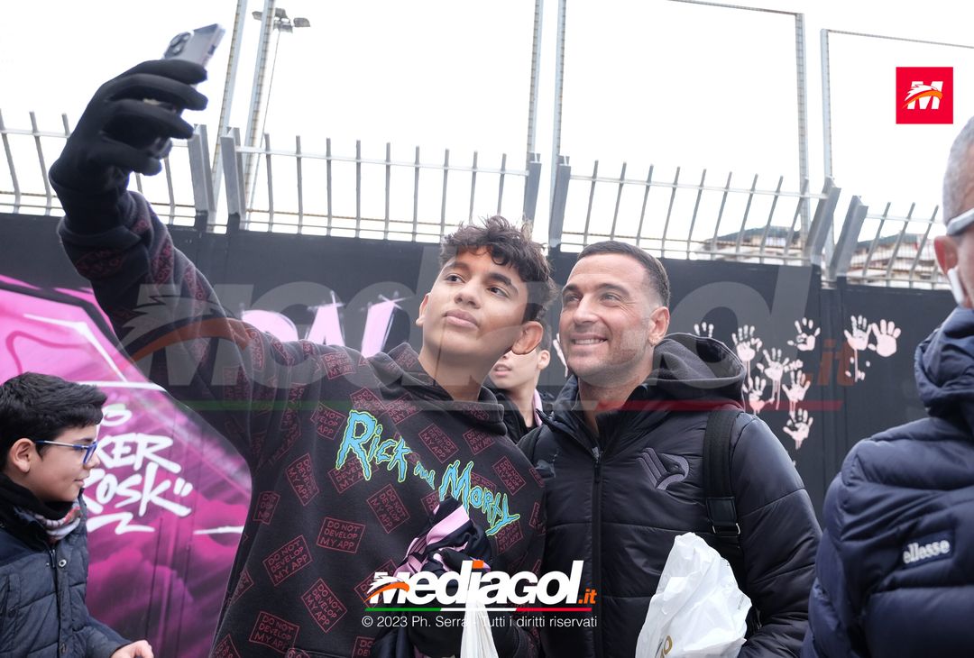 FOTO Parma-Palermo, il Palermo in partenza dal ‘Renzo Barbera’ (GALLERY) - immagine 12